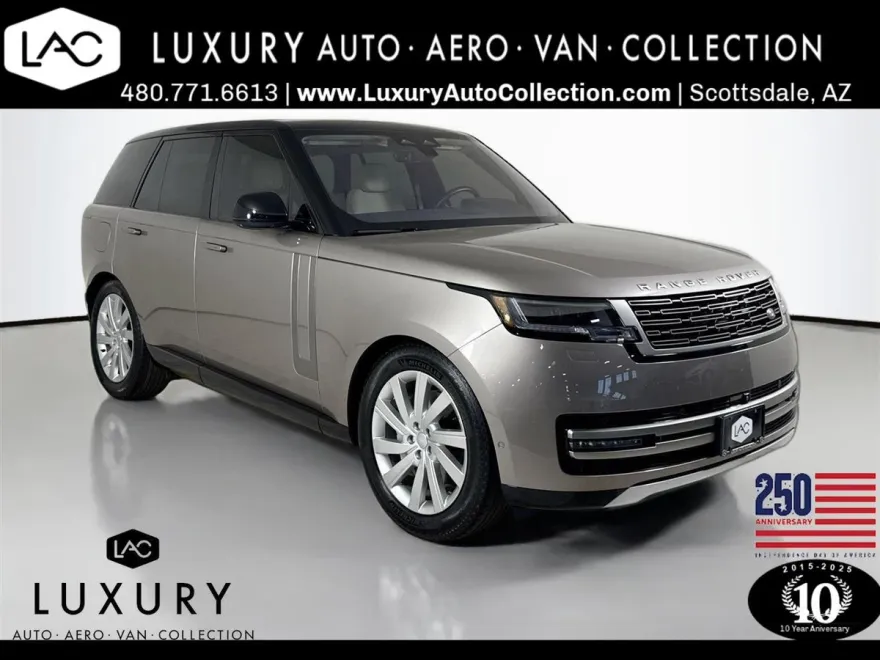 2023 Land Rover Range Rover SE photo 1