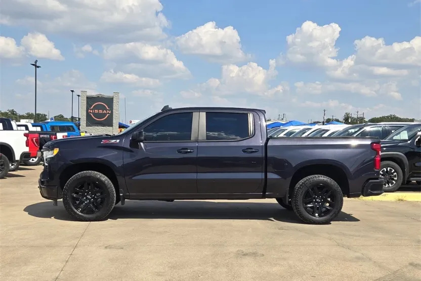 2022 Chevrolet Silverado 1500 RST photo 1