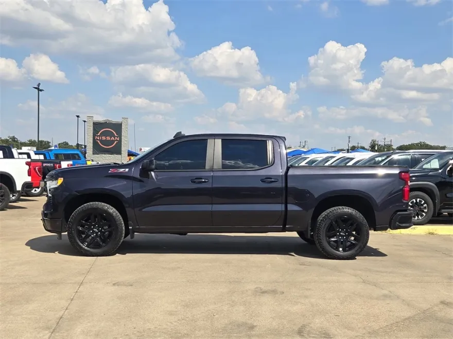 2022 Chevrolet Silverado 1500 RST photo 1