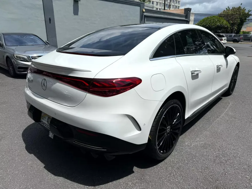 2023 Mercedes Benz EQE-Class Sedan photo 7