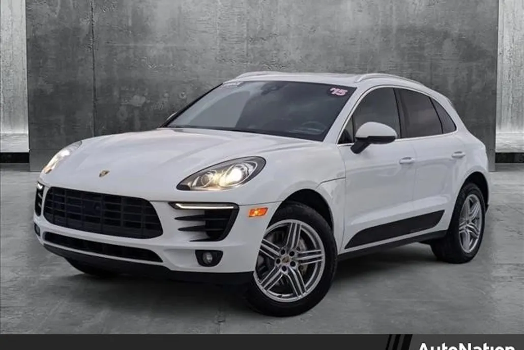 2015 Porsche Macan S photo 1