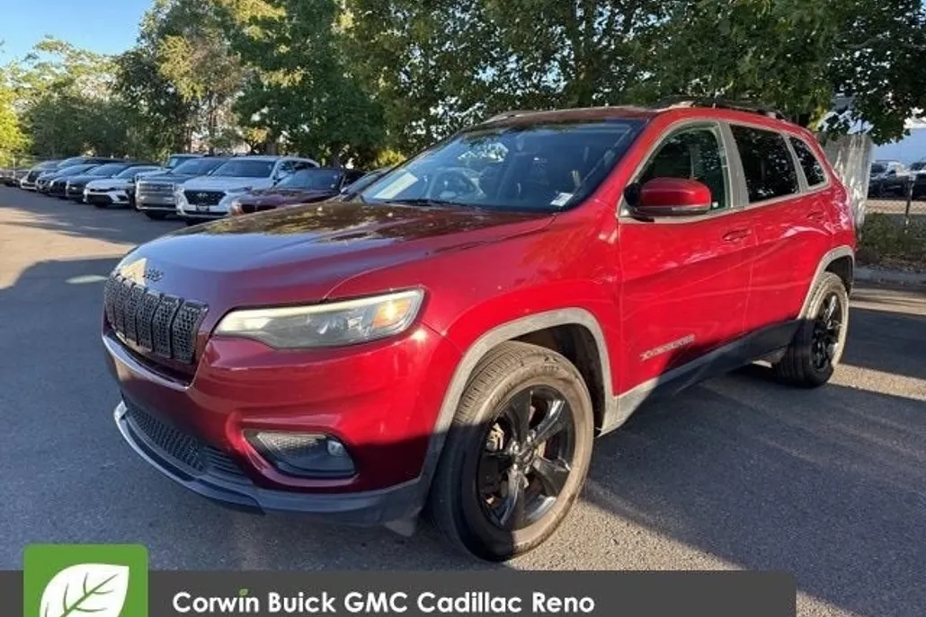 2020 Jeep Cherokee Altitude photo 1