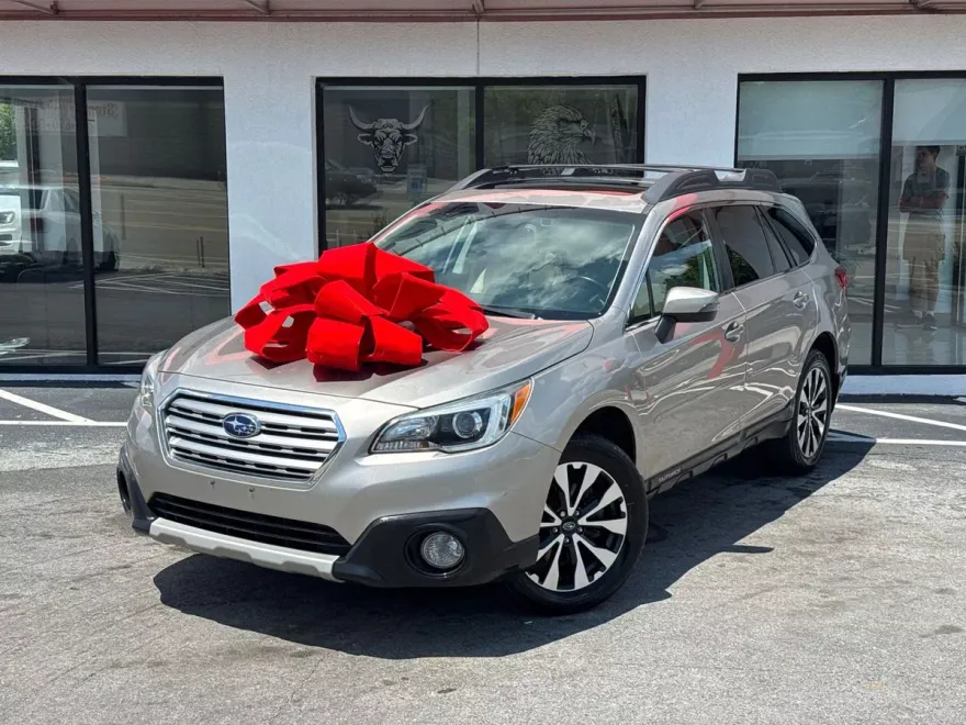 2016 Subaru Outback 2.5i Limited photo 1