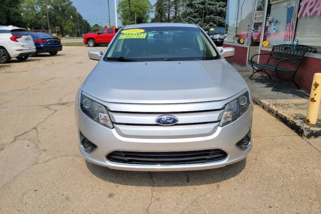 2012 Ford Fusion SEL photo 1