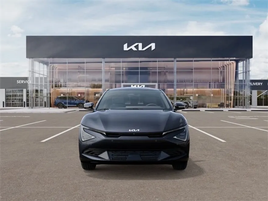 2025 Kia EV6 Light photo 1