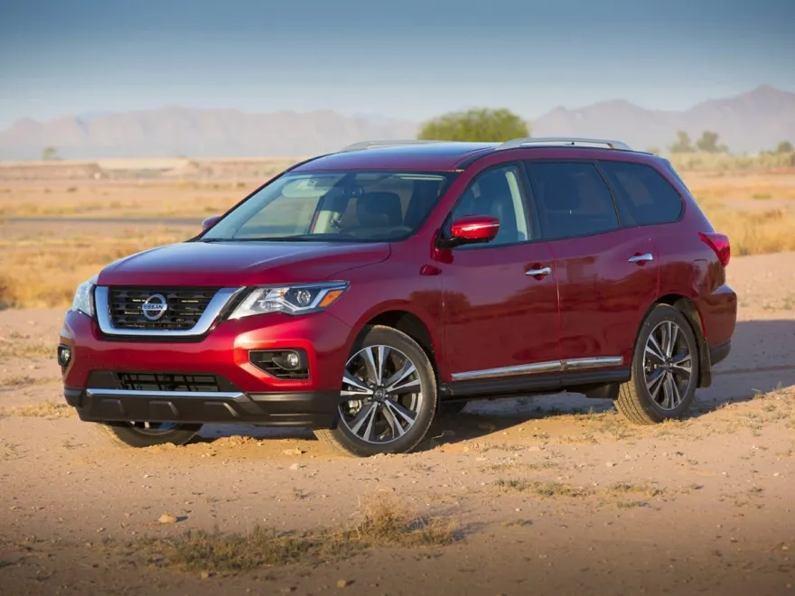 2020 Nissan Pathfinder SV photo 1