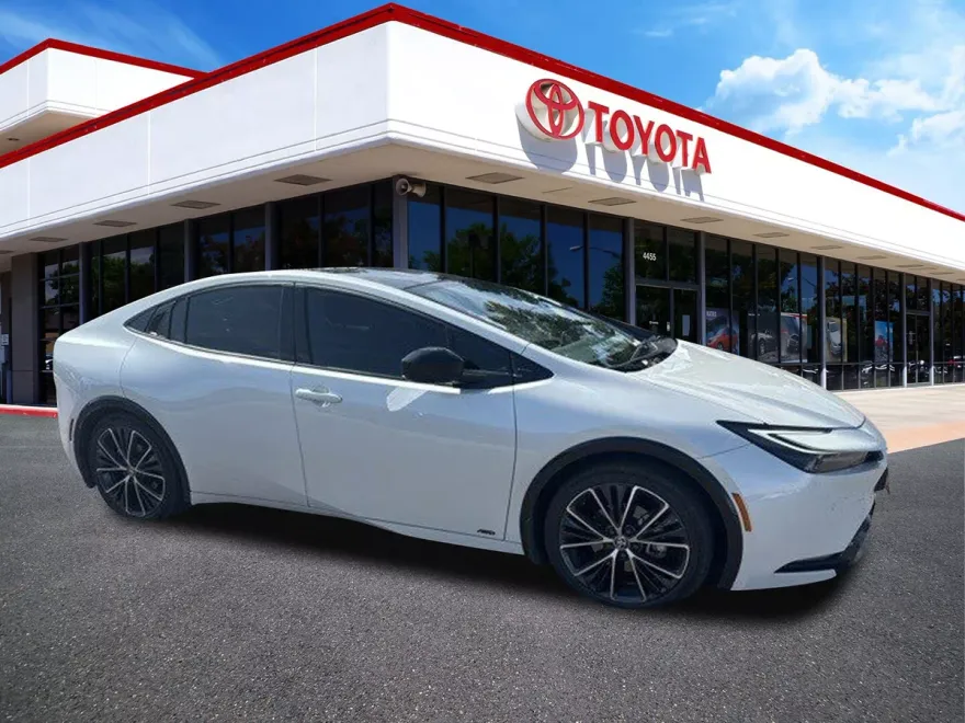 2023 Toyota Prius Limited photo 1