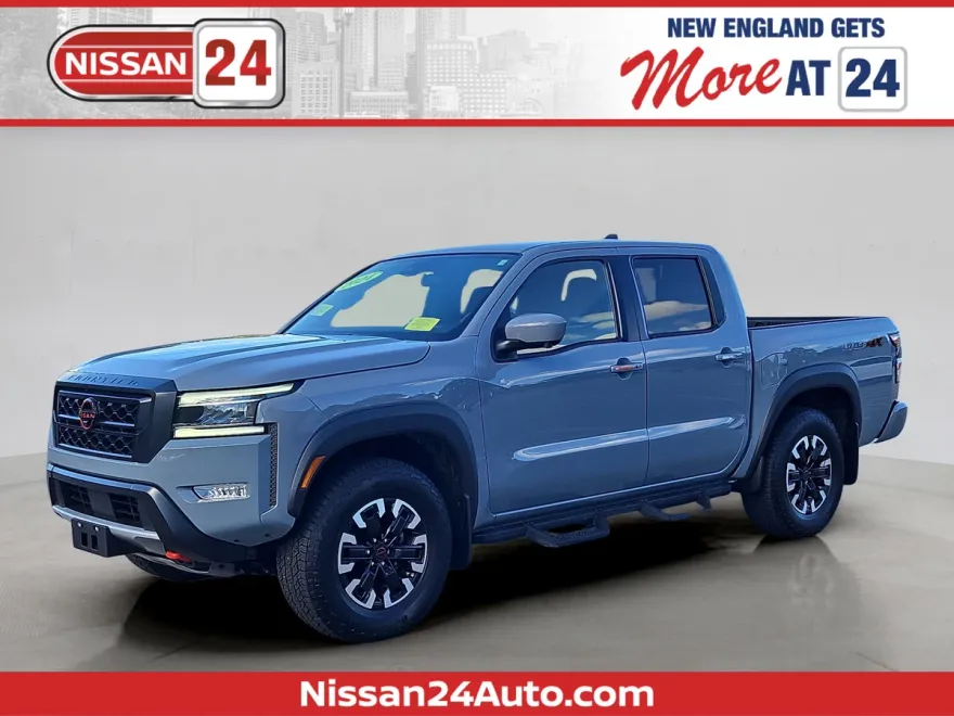 2024 Nissan Frontier PRO-4X photo 1