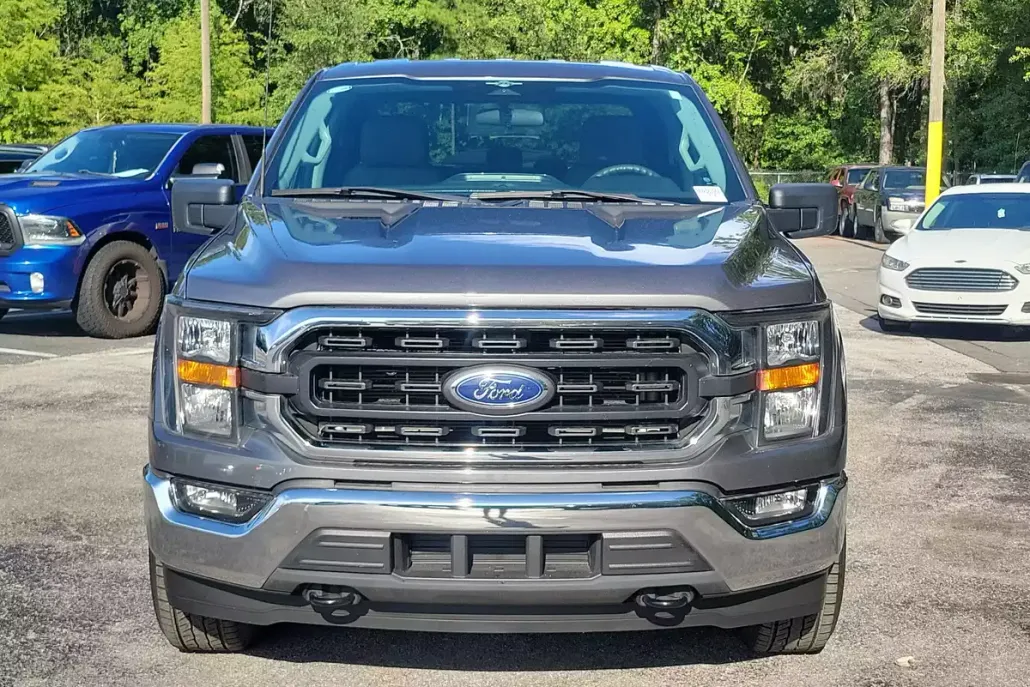 2023 Ford F-150 XLT photo 1