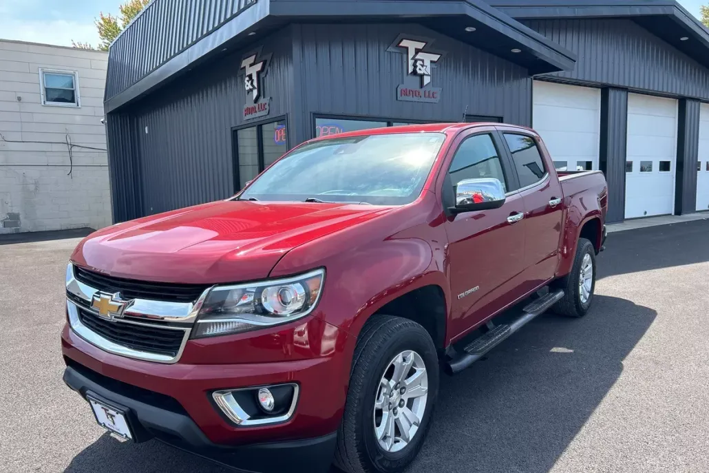2018 Chevrolet Colorado LT photo 1