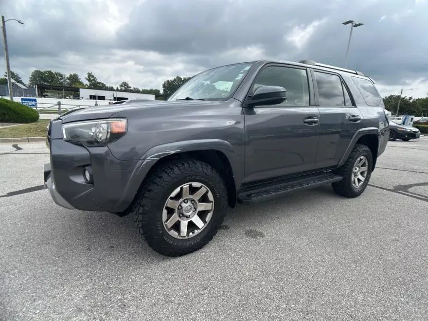 2016 Toyota 4Runner Trail photo 1