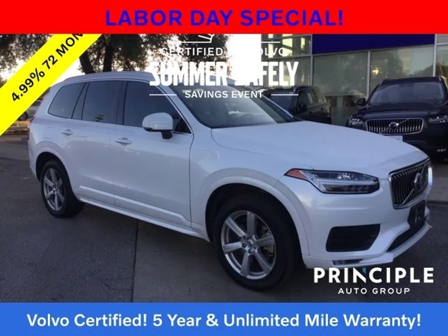 2023 Volvo XC90 B5 Core photo 1