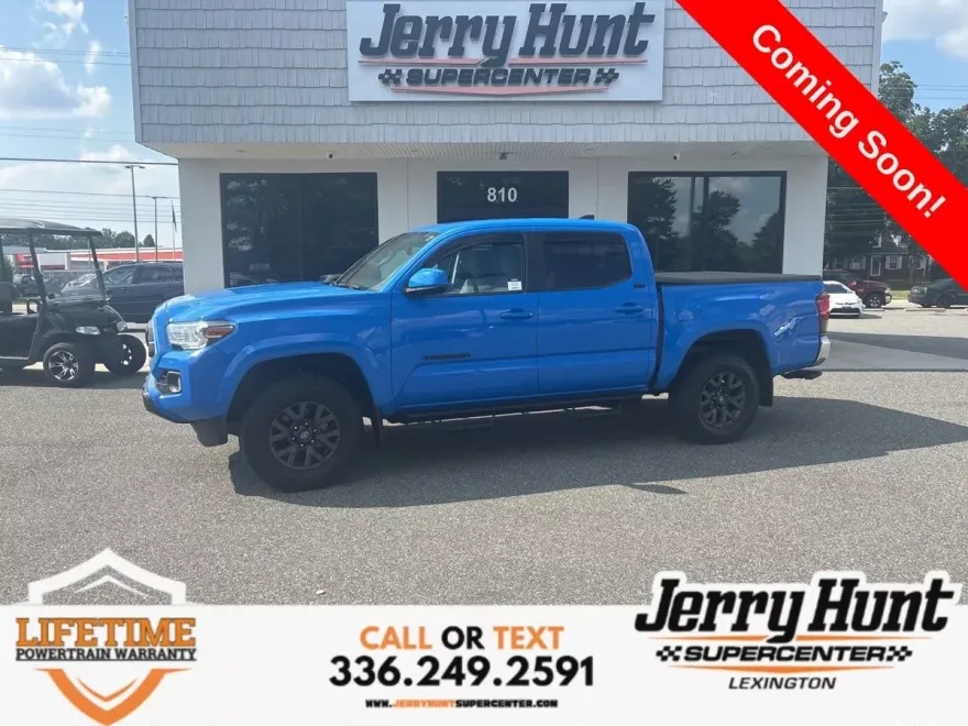 2021 Toyota Tacoma SR5 photo 1