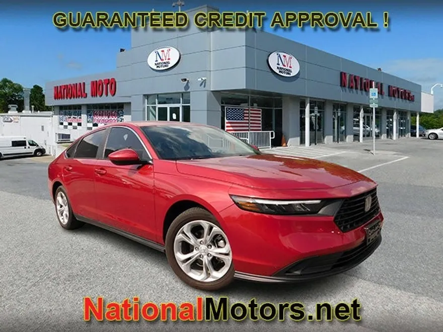 2023 Honda Accord LX photo 1