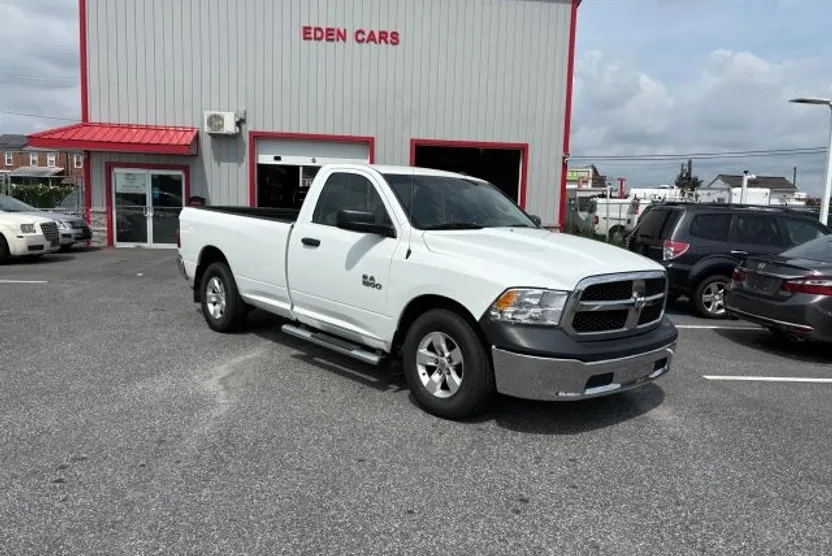 2015 Ram 1500 Tradesman photo 1