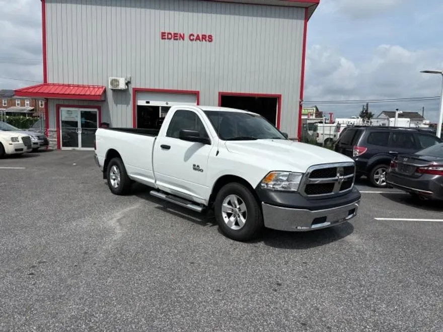 2015 Ram 1500 Tradesman photo 1