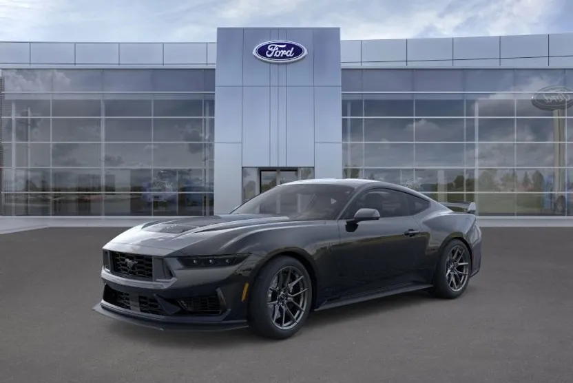2025 Ford Mustang Dark Horse photo 1