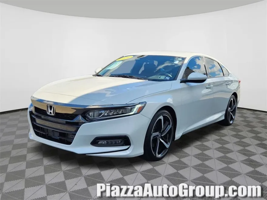 2019 Honda Accord Sport photo 1