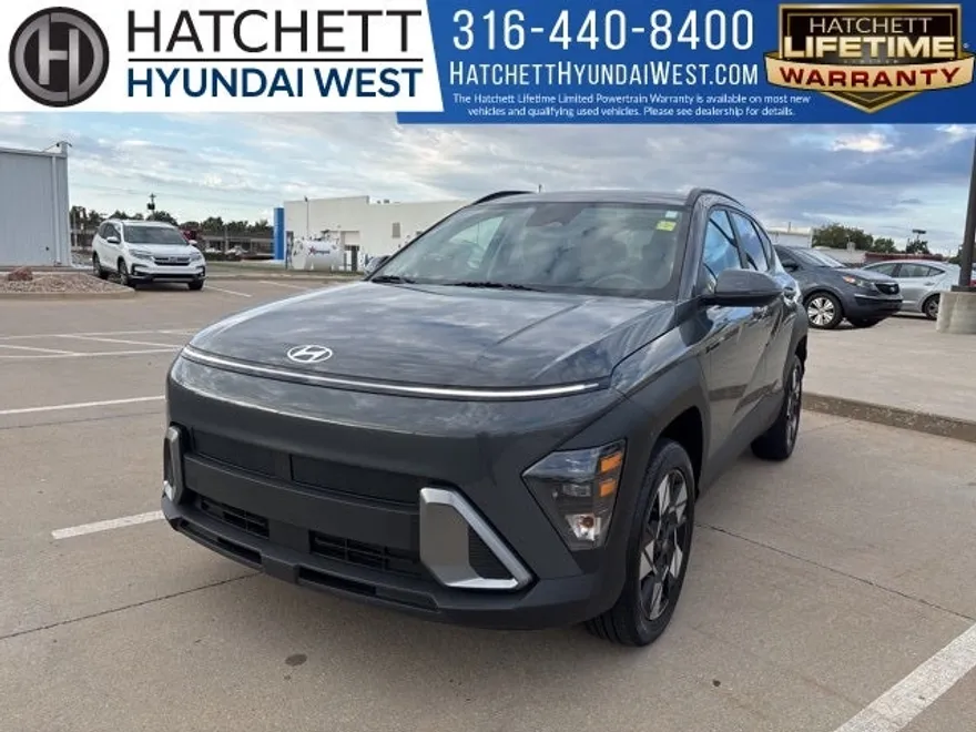 2025 Hyundai Kona SEL photo 1