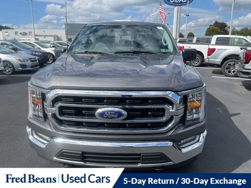 2022 Ford F-150 XLT photo 1