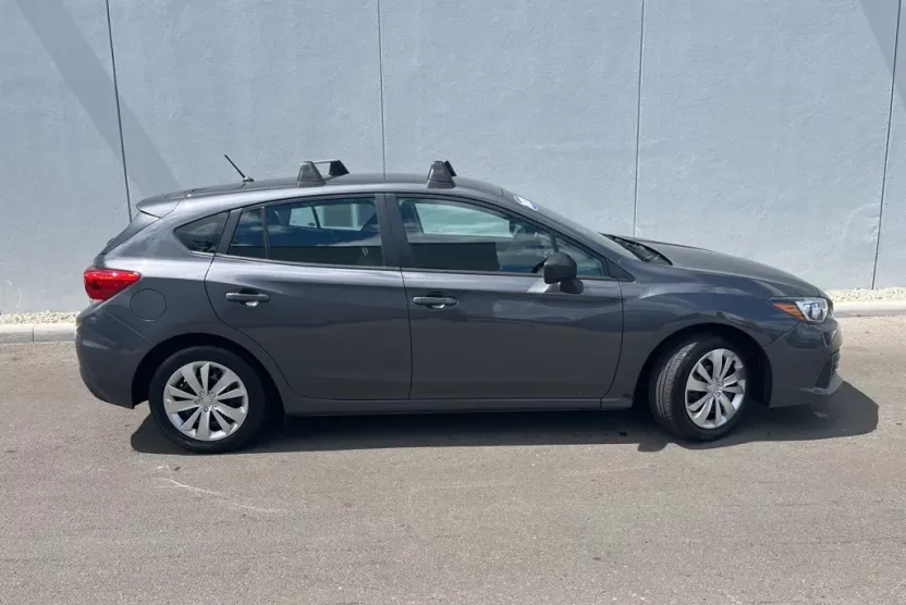 2023 Subaru Impreza Base photo 1