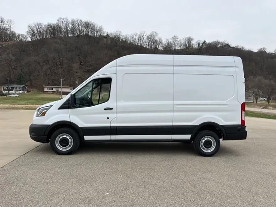 2025 Ford Transit Cargo Van photo 1