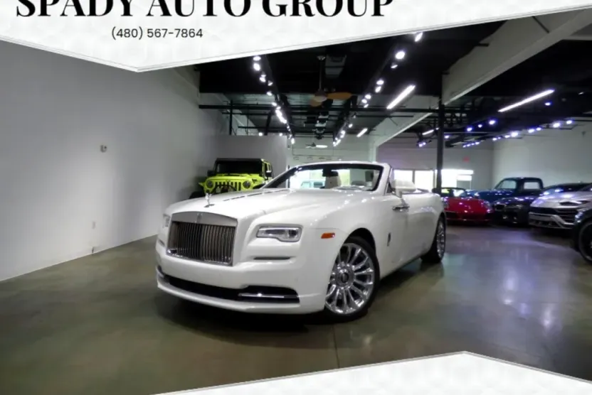 2019 Rolls Royce Dawn photo 1