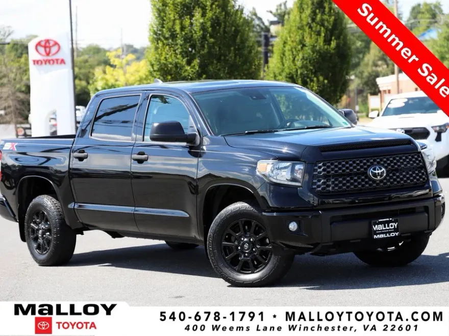 2020 Toyota Tundra SR5 CrewMax photo 1