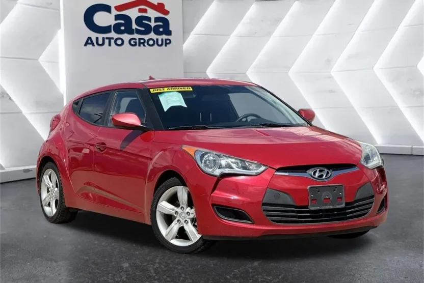 2015 Hyundai Veloster photo 1