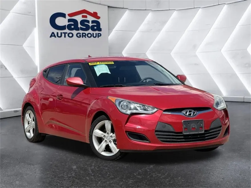 2015 Hyundai Veloster photo 1