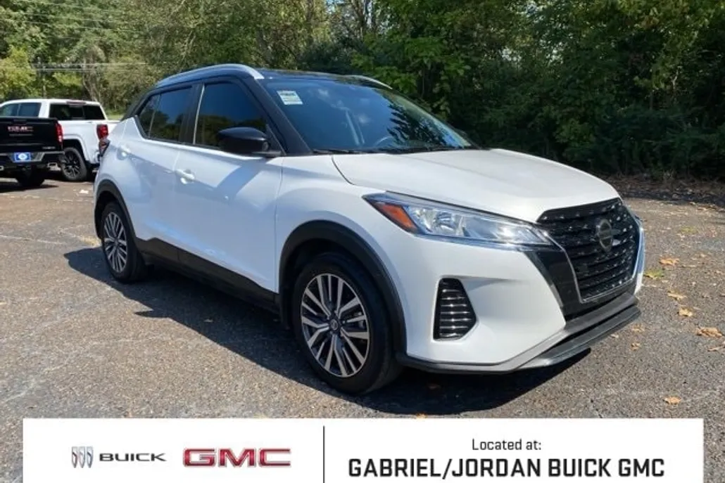 2021 Nissan Kicks SV photo 1