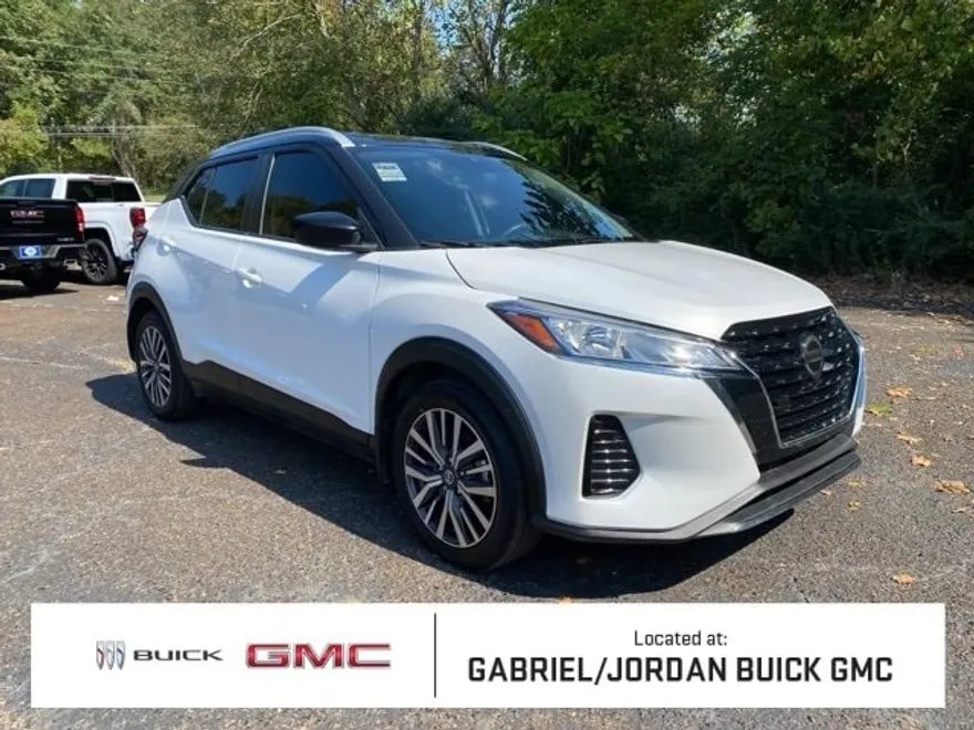 2021 Nissan Kicks SV photo 1