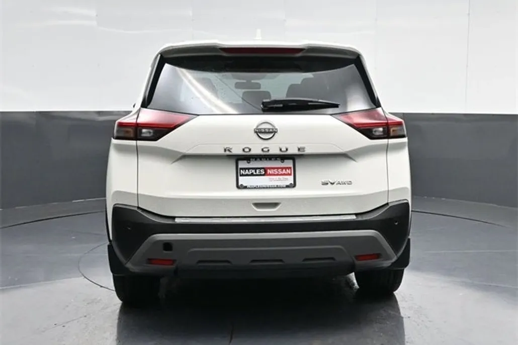 2023 Nissan Rogue SV photo 1