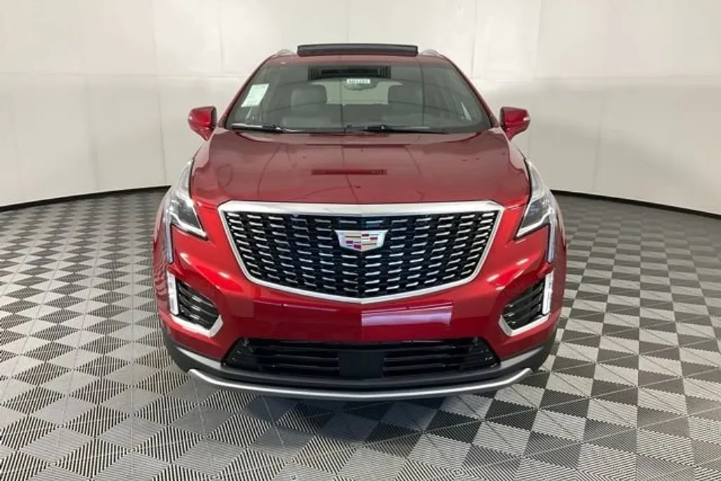 2025 Cadillac XT5 Premium Luxury photo 1