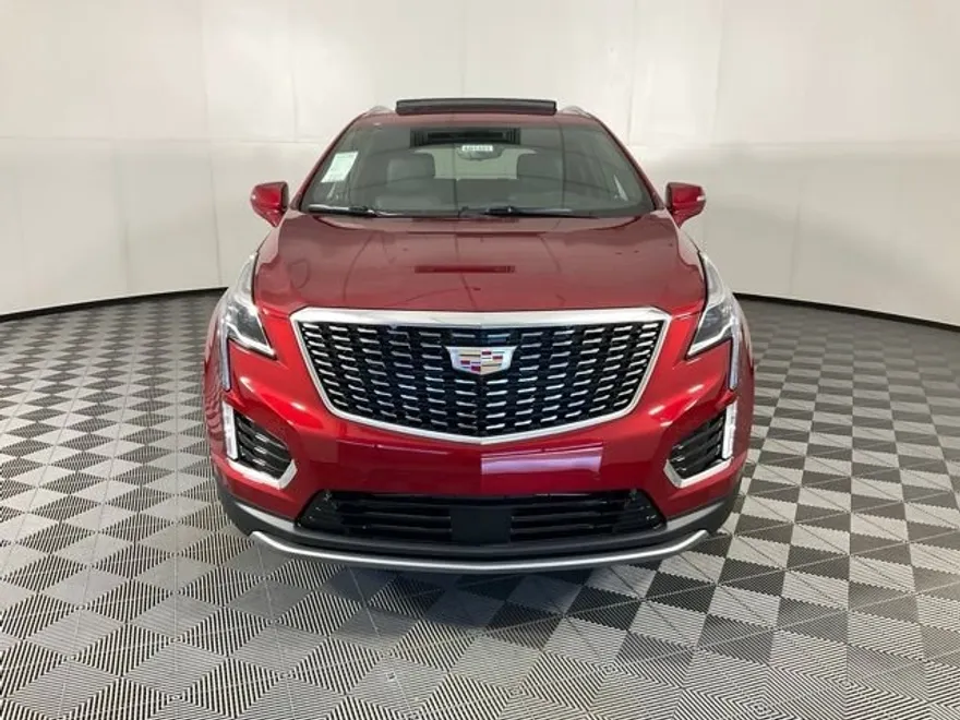 2025 Cadillac XT5 Premium Luxury photo 1