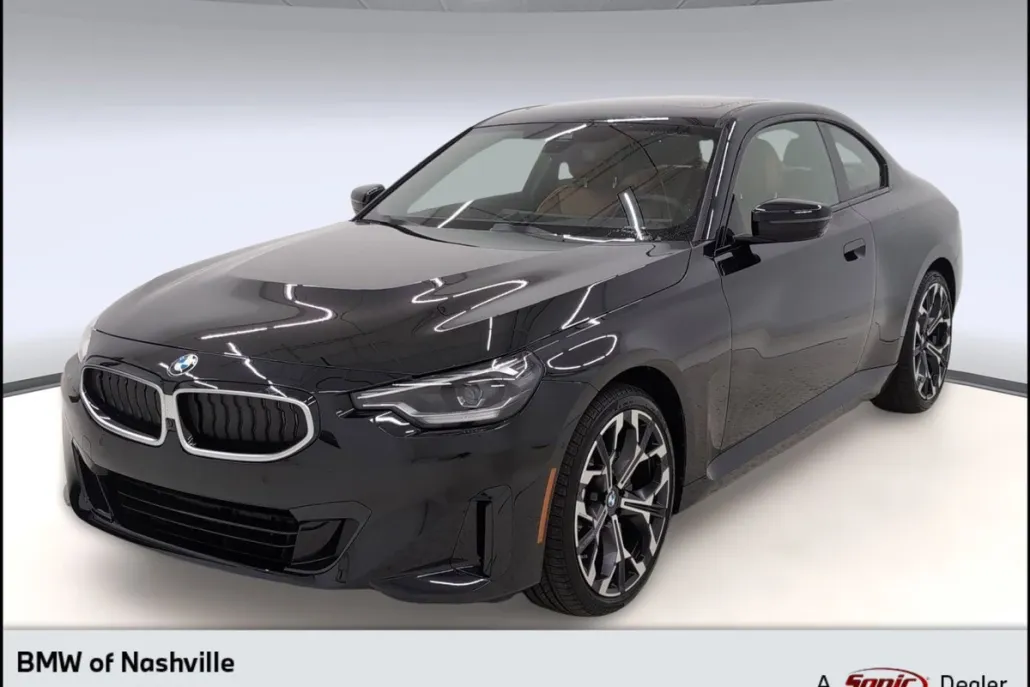 2025 Bmw 230i xDrive Coupe photo 1