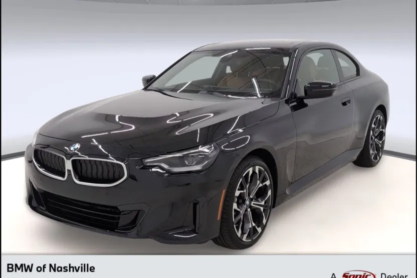 2025 Bmw 230i xDrive Coupe photo 1
