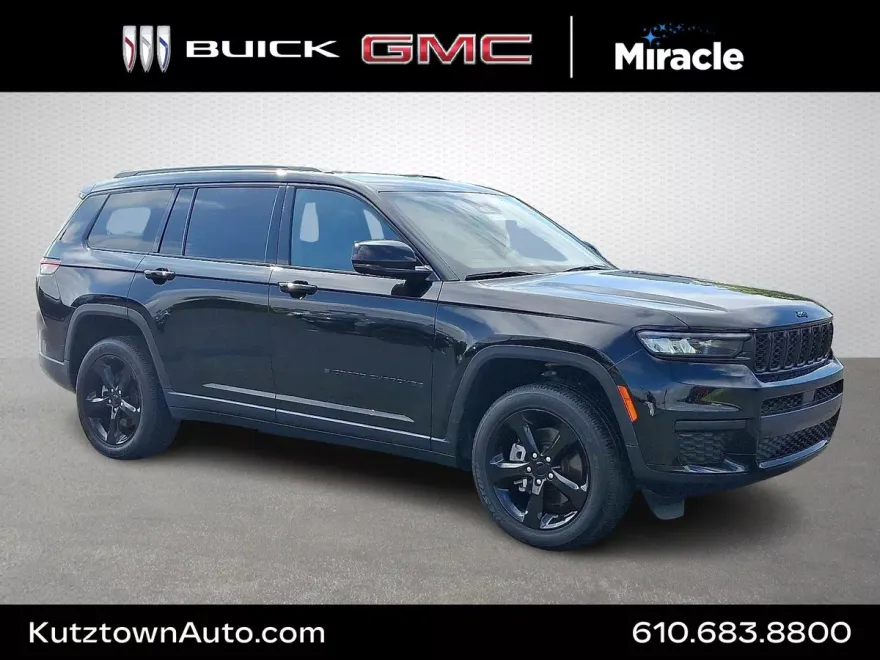 2023 Jeep Grand Cherokee Altitude photo 1