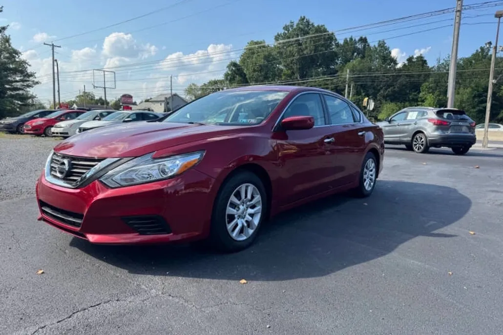 2018 Nissan Altima 2.5 S photo 1