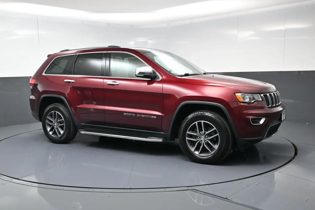 2017 Jeep Grand Cherokee Limited photo 1