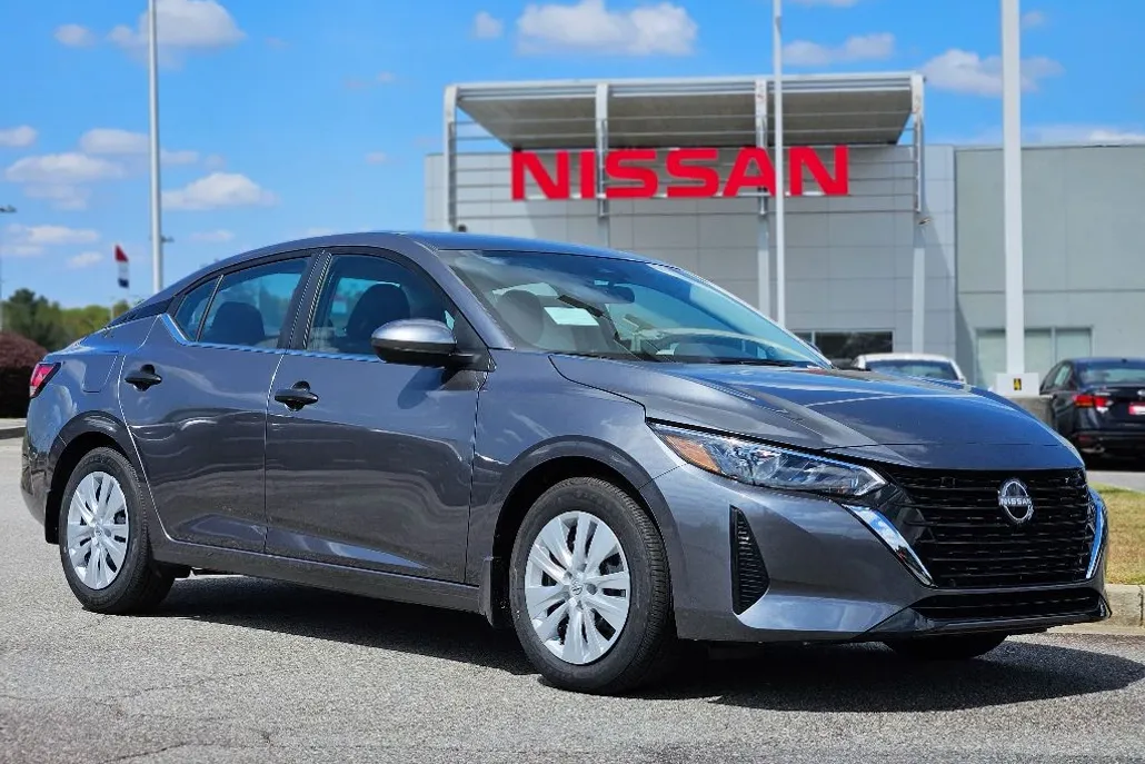 2025 Nissan Sentra S photo 1
