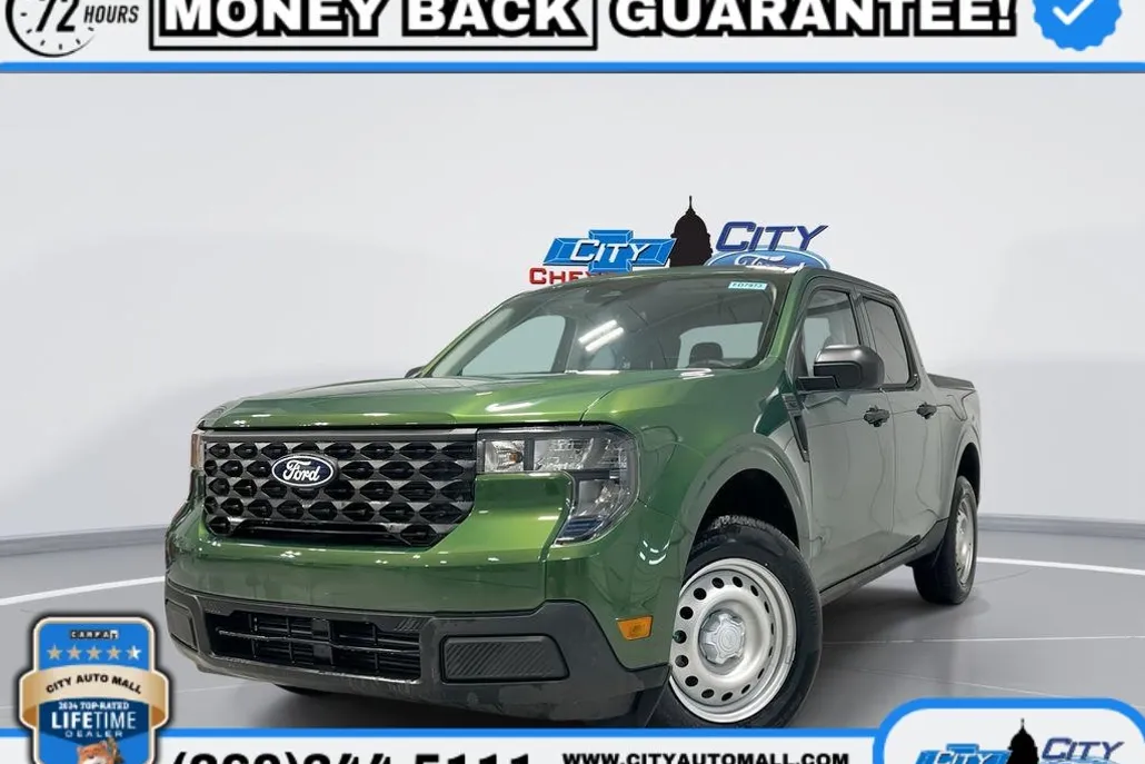 2025 Ford Maverick XL photo 1