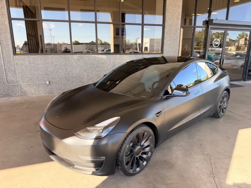 2022 Tesla Model 3 Performance photo 1