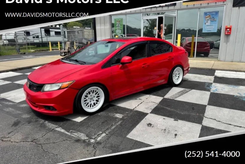 2012 Honda Civic Si photo 1
