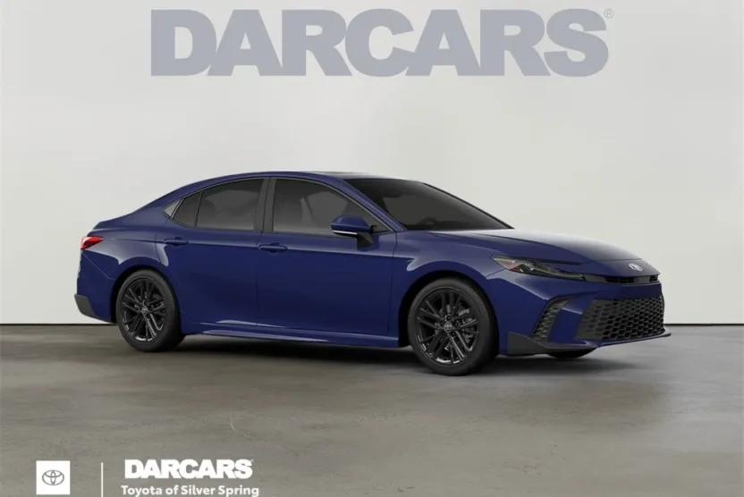 2026 Toyota Camry SE photo 1