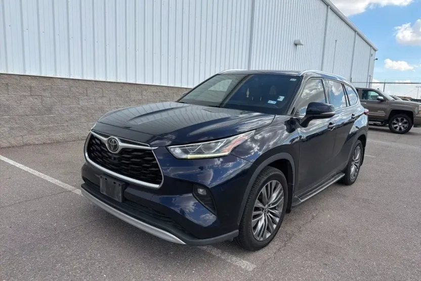 2020 Toyota Highlander Platinum photo 1