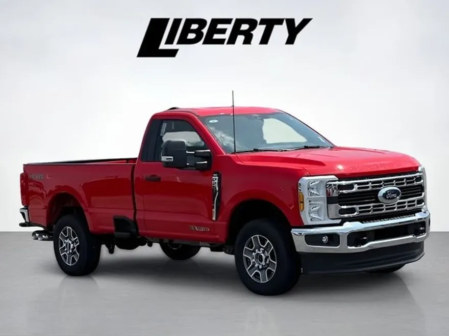 2025 Ford F-250 photo 1