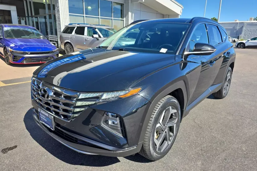 2023 Hyundai Tucson Limited photo 1