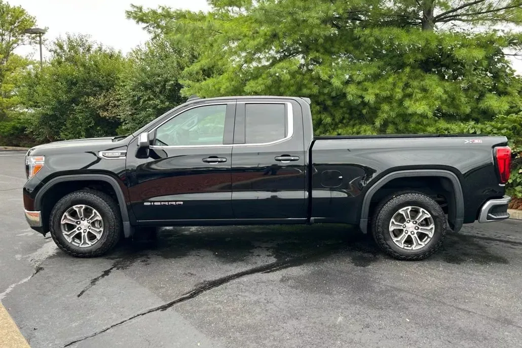 2022 Gmc Sierra 1500 Limited SLE photo 1