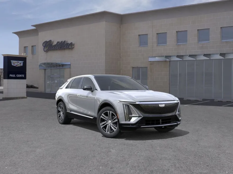 2025 Cadillac Lyriq Luxury photo 1